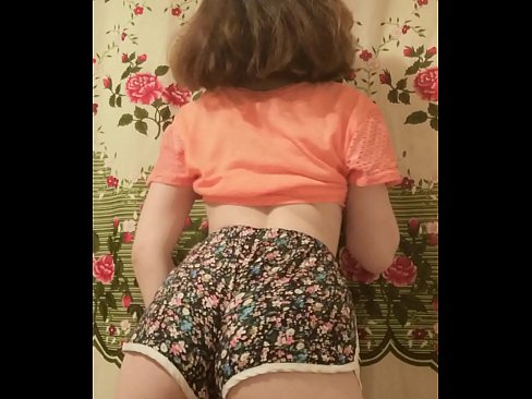 ❤️ Sexy young babe stripping off her shorts on camera ❤️ Sluts at us