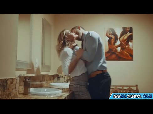 ❤️ When a busty blonde seduces you in a public restroom ❤️ Sluts at us